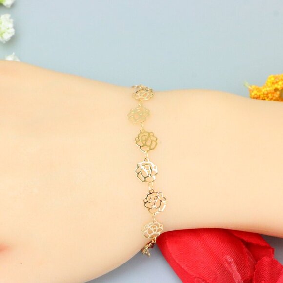 "Elegant & Trendy Bracelet, A Perfect Gift for Women, Thoughtful, EVCH1599 - Picture 4 of 10
